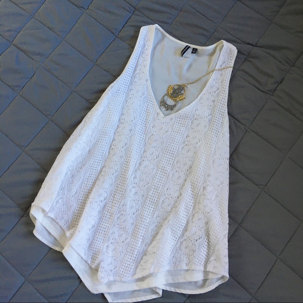 White Tank Tøp